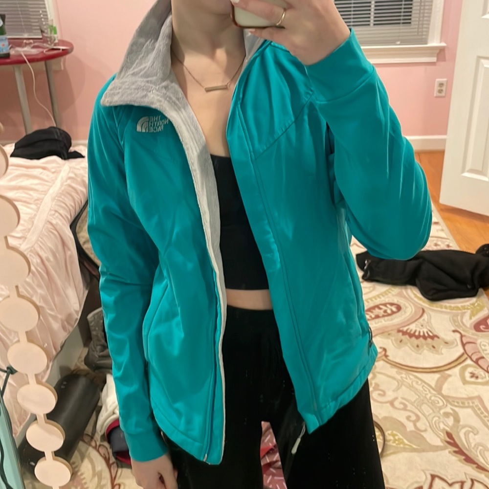 the north face fleece lined jacket cold weather waterproof blue turquoise